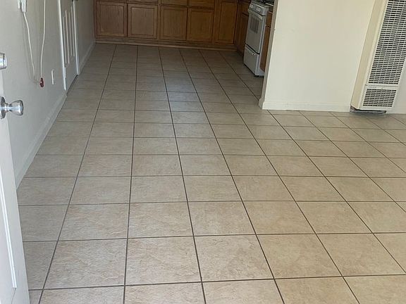 5th image of 7024 Glasgow Ave