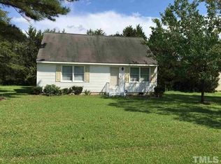 333 Benton Place Dr, Angier, NC 27501