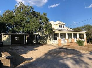 918 Chestnut St, San Marcos, TX 78666