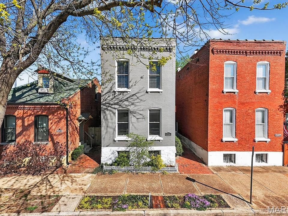 1st image of 2724 McNair Ave