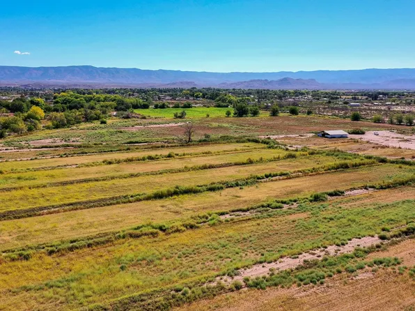 18 Dirt Rd, Tularosa, NM 88352