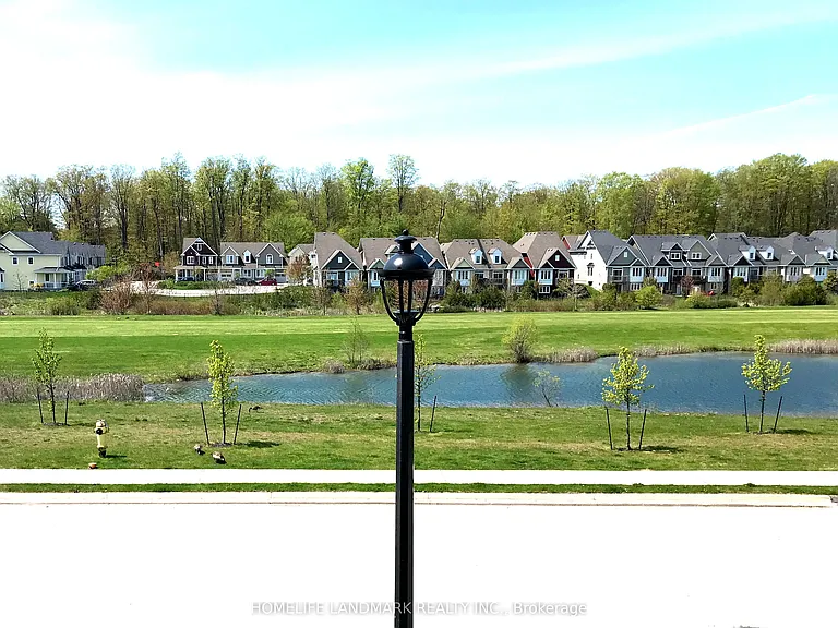 48 Village Gate Dr — Photo 2