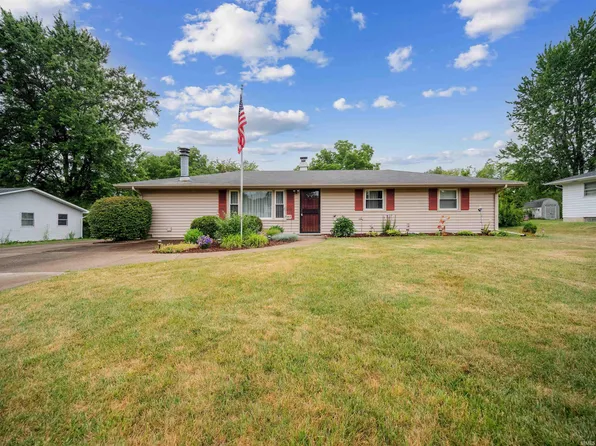 7549 Brookward Pass, Fort Wayne, IN 46835