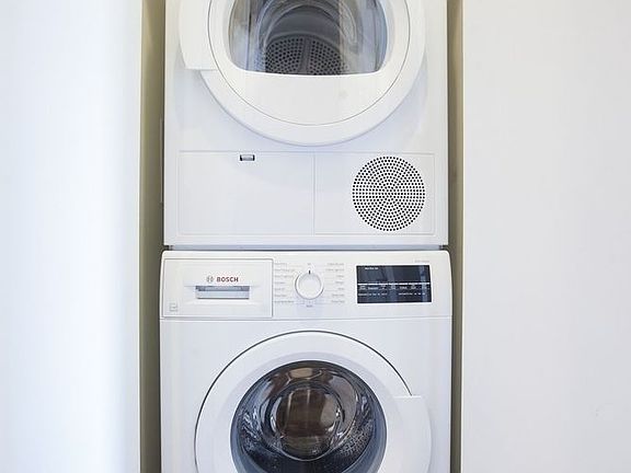 5th image of 53 Ludlow St #10A