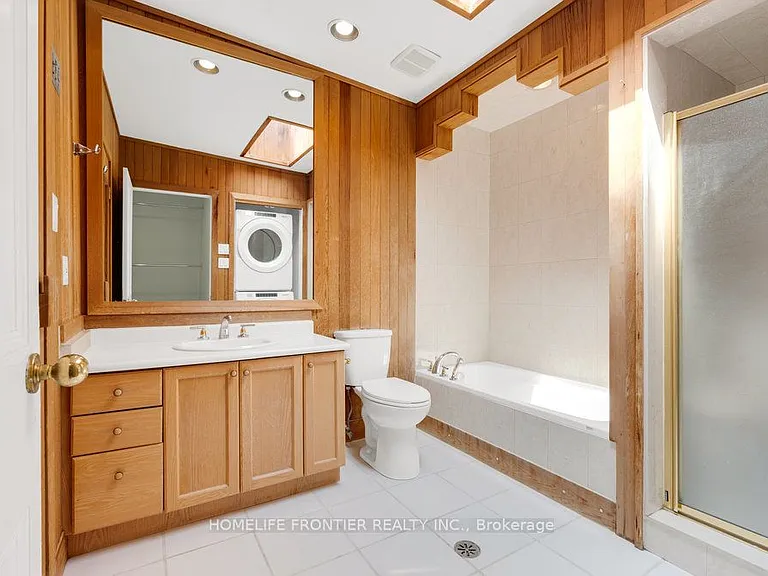 17 Teddington Park Ave W #3 — Photo 33