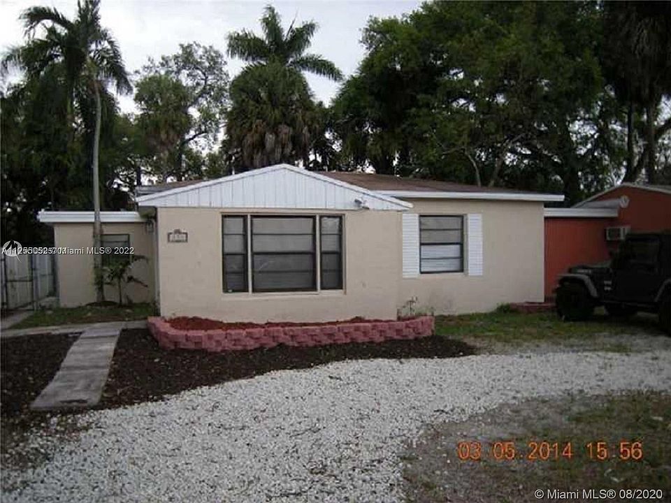 1st image of 853 SW 12th St #A
