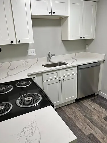 228 Parkwood Cir #4 Photo 1