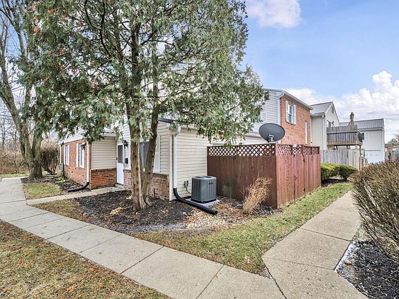 5th image of 1292 Lowland Ct #98