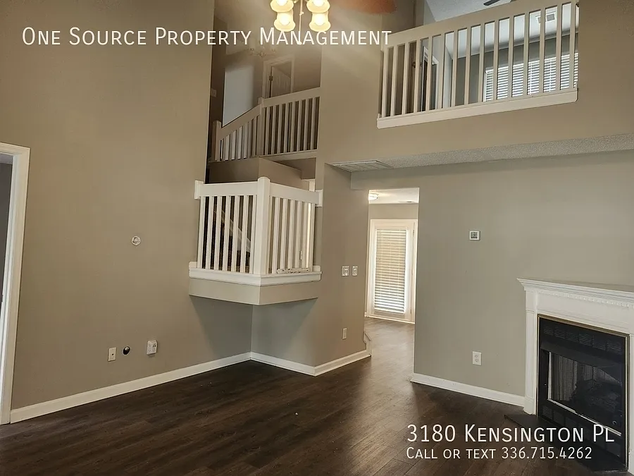 3 bed, 2.5 bath, 1400 sqft, $1,595 — Photo 4