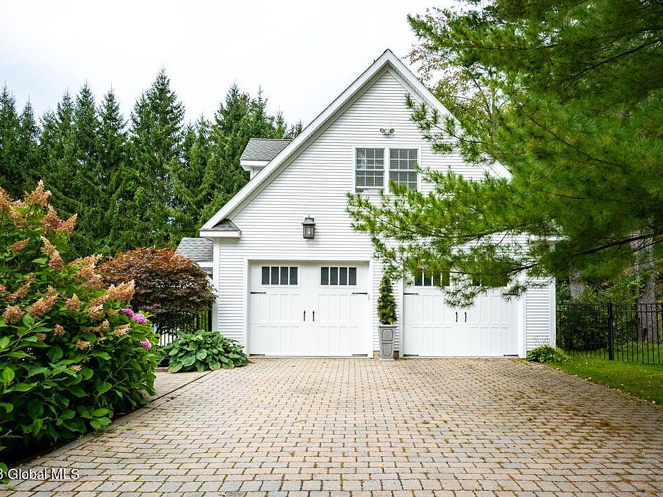 9 Prestwick Drive, Slingerlands, NY 12159 Zillow