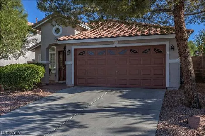 9875 Pioneer Ave — Photo 15