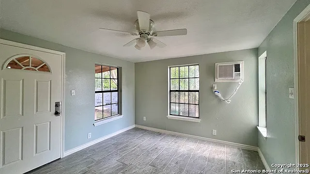 1218 NW 23rd St #2 — Photo 7
