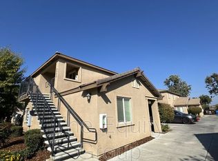 2220 W Lark Ave, Visalia, CA