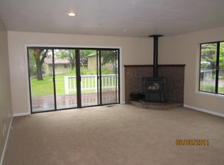 25095 Oro Valley Rd, Auburn, CA 95602