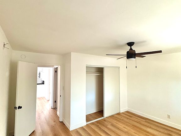 4th image of 501 N Serrano Ave #F