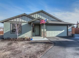 2790 SW 32nd St, Redmond, OR 97756