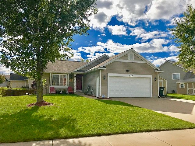 1st image of 320 Summer Circle Dr SE