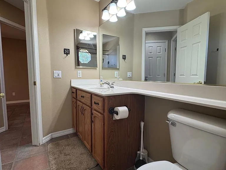 2037 E Desert Palms Dr — Photo 32