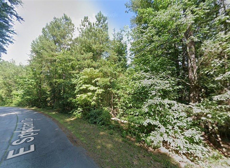 1st image of 109 E Espartan Dr
