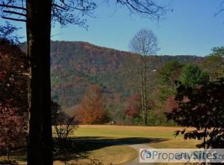 135 Lakeside Trce, Townsend, TN 37882