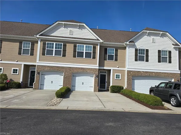 450 Abelia Way, Chesapeake, VA 23322