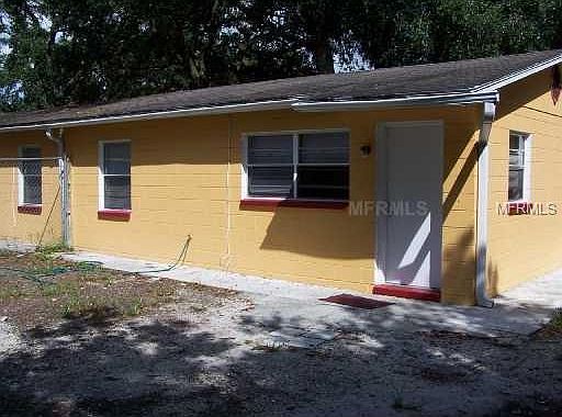 2nd image of 1409 E Poinsettia Ave