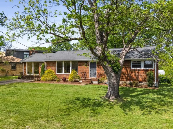 805 Potter Ln, Nashville, TN 37206