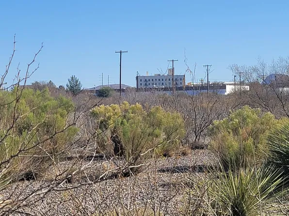 XXXX 11th Street #'''-''', Douglas, AZ 85607