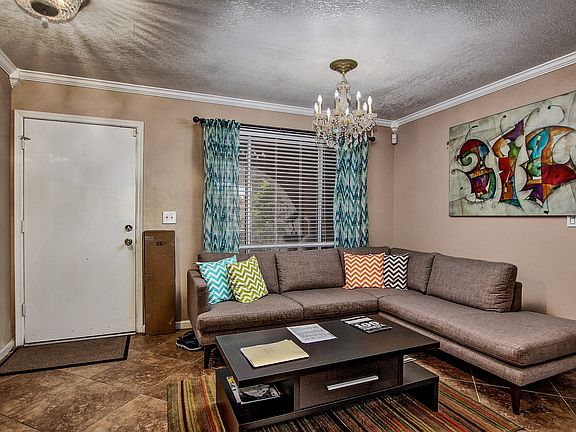 3rd image of 4208 W Wood Dr
