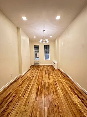 Rented by CitySites Real Estate Group | media 3