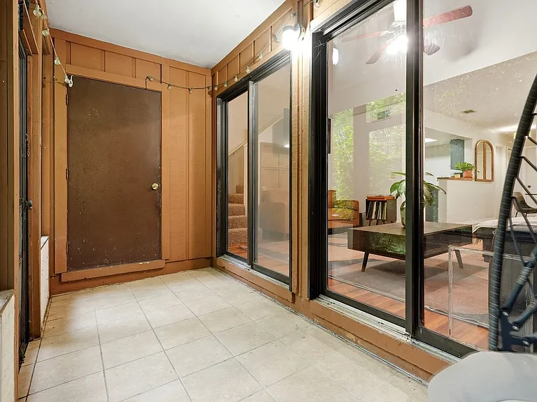 900 SW 62nd Blvd #B5 — Photo 19