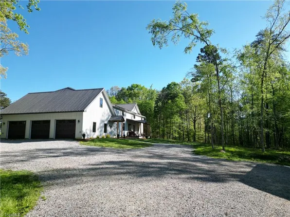 5486 Fairview Church Rd, Trinity, NC 27370