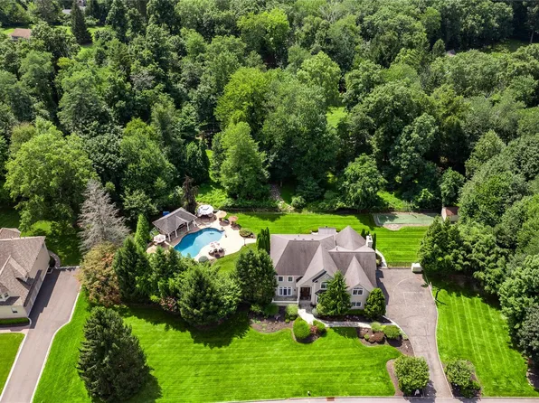 12 Stone Meadow Lane, Suffern, NY 10901