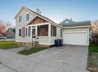336 College Ave, Holland, MI