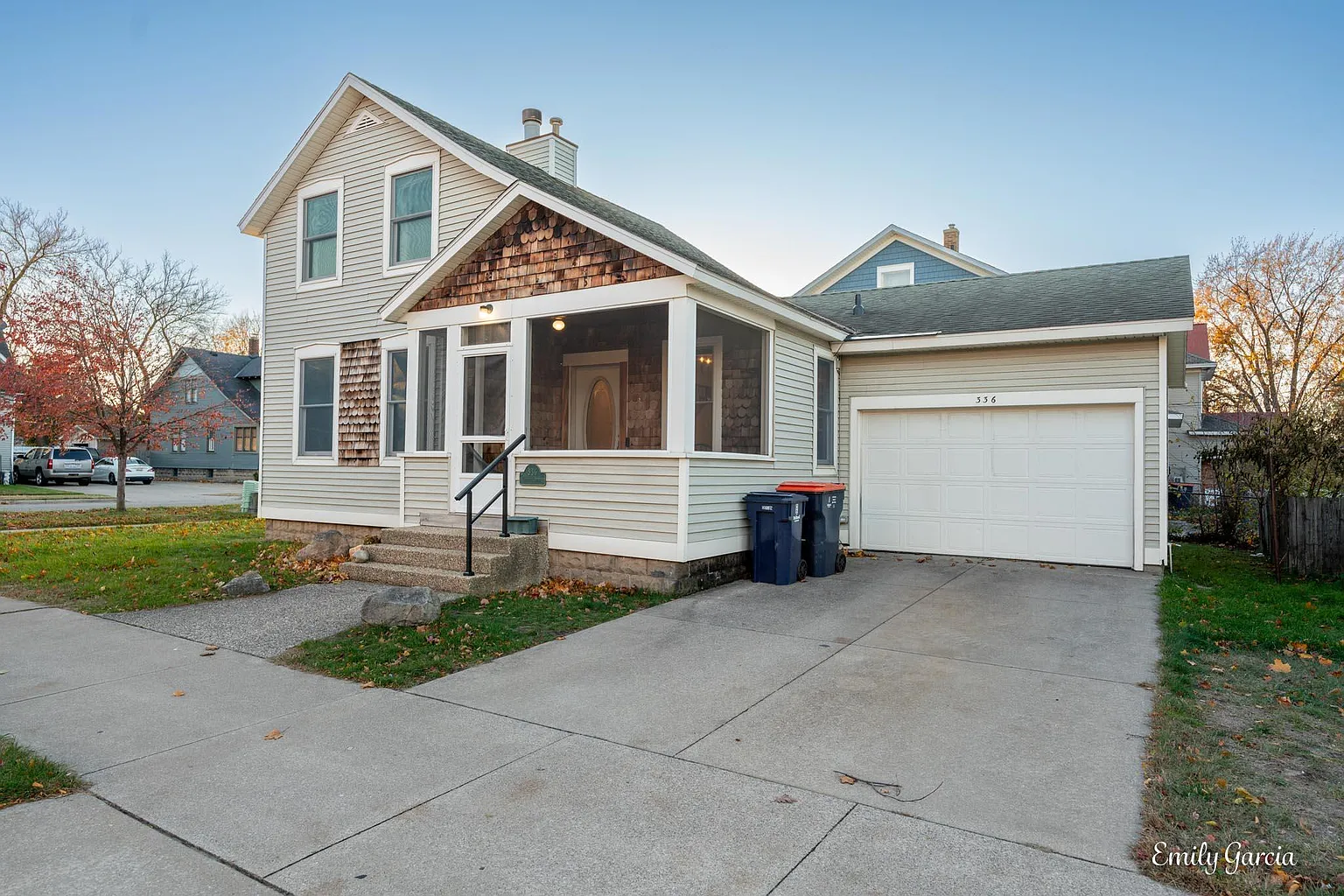 336 College Ave photo 1