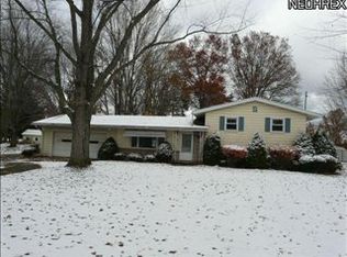 5245 French Creek Rd, Sheffield Village, OH 44054