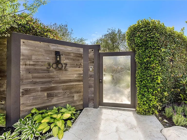 3007 Harbor View Dr — Photo 55