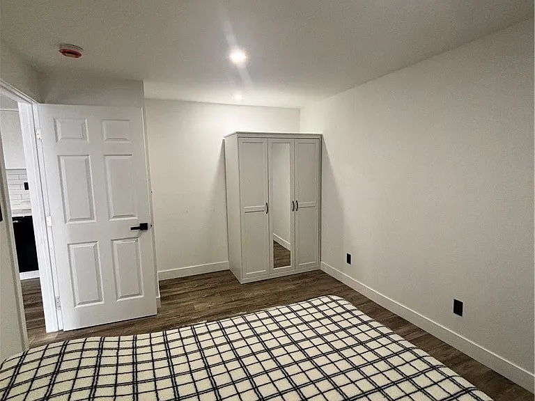 5500 Keokuk Ave #5500 — Photo 4