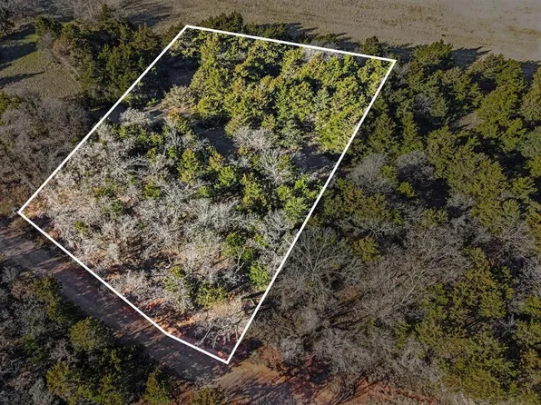 1101 Creekside Trl #15, Guthrie, OK 73044
