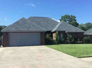 117 Audubon Woods Dr, Richwood, TX 77531