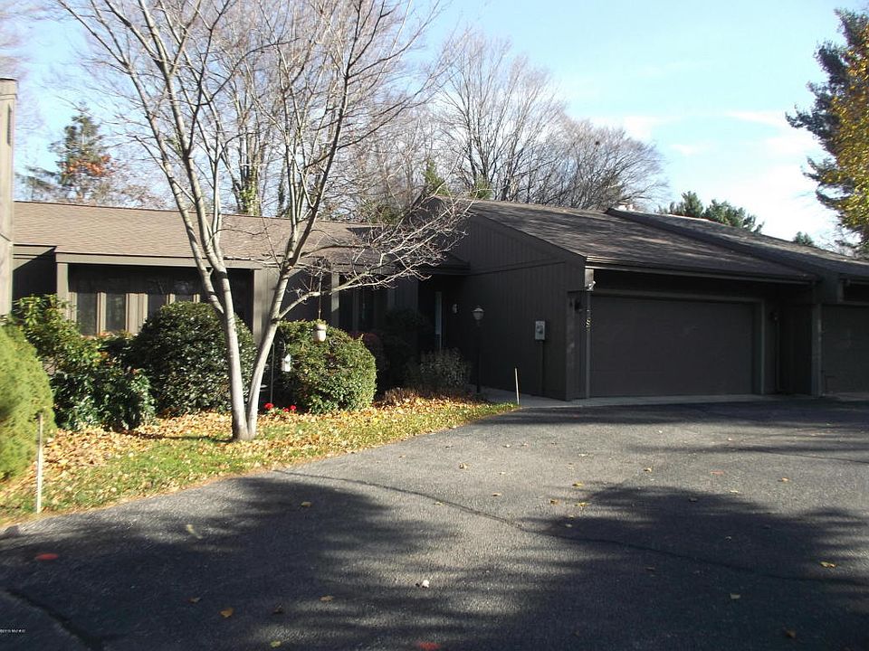 1st image of 787 Brook Village Ct