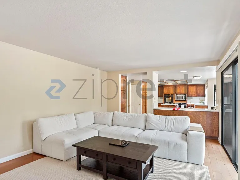 699 Patriot Pl — Photo 13