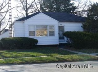 101 S Feldkamp Ave, Springfield, IL 62704