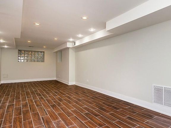 2nd image of 825 S Oakley Blvd #G1