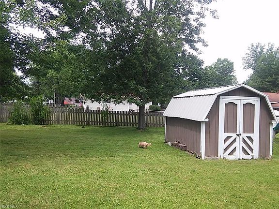 2nd image of 574 Augdon Dr