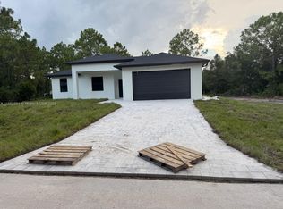 2217 Jefferson Ave, Alva, FL 33920