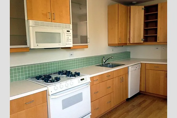 Rented by Stribling | media 14