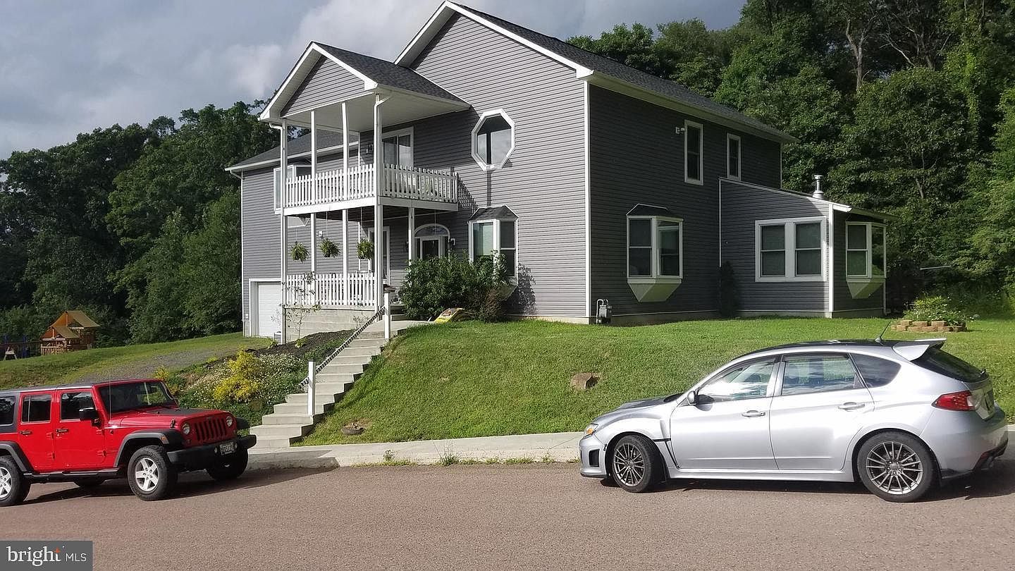 121 Braddock Hts, Frostburg, MD 21532 Zillow