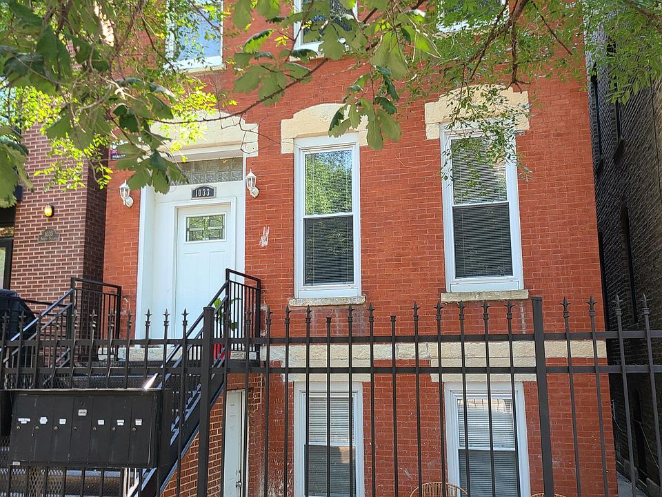 1st image of 1033 N Paulina St APT 2R