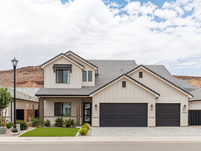 334 S Water Course Dr — Photo 1